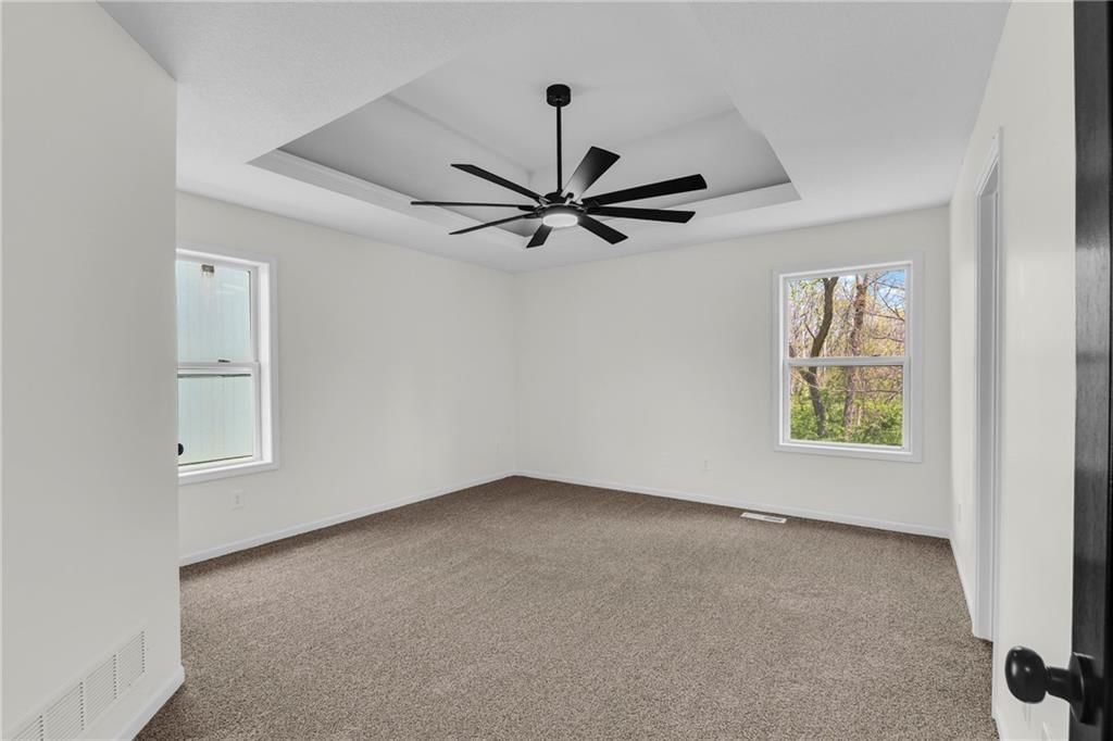 5615 Crysler Avenue — photo 17