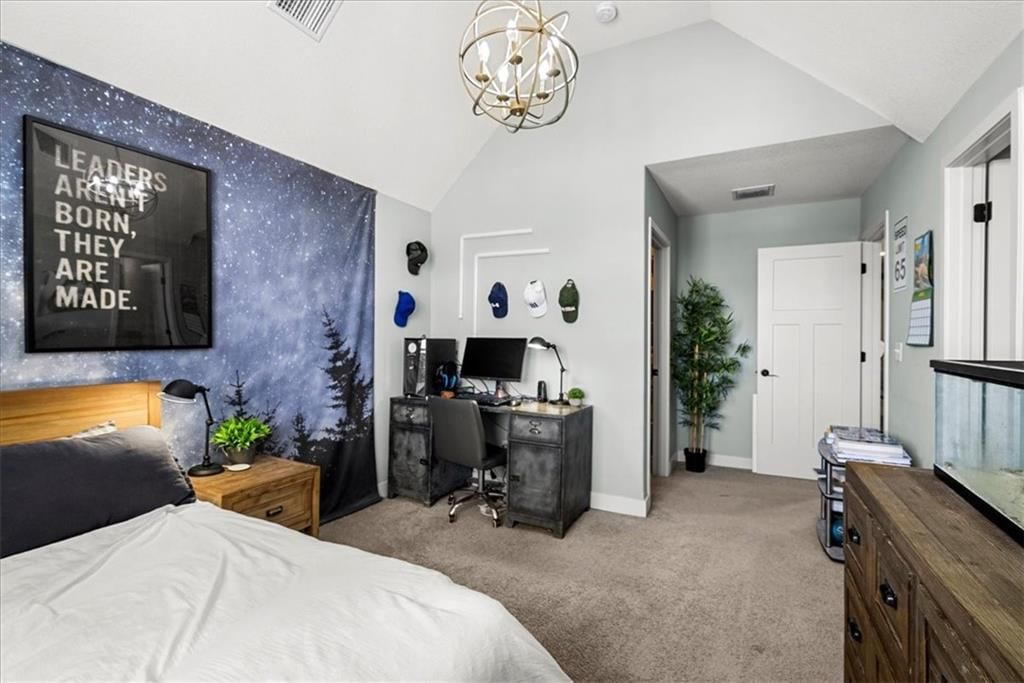 8908 N Crescent Avenue — photo 35