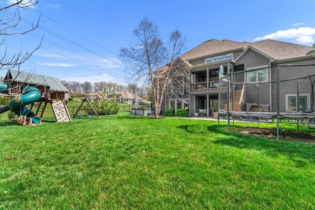 8908 N Crescent Avenue — photo 45