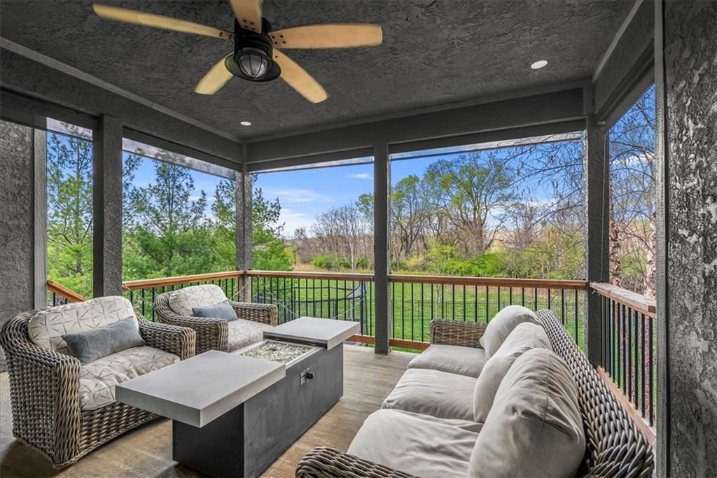 8908 N Crescent Avenue — photo 48