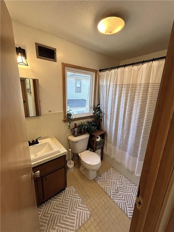 315 W 4th Street — photo 16