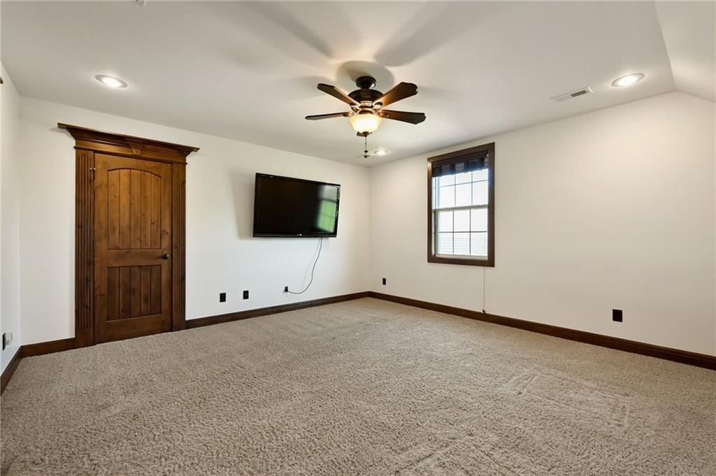 33901 E Colbern Road — photo 41