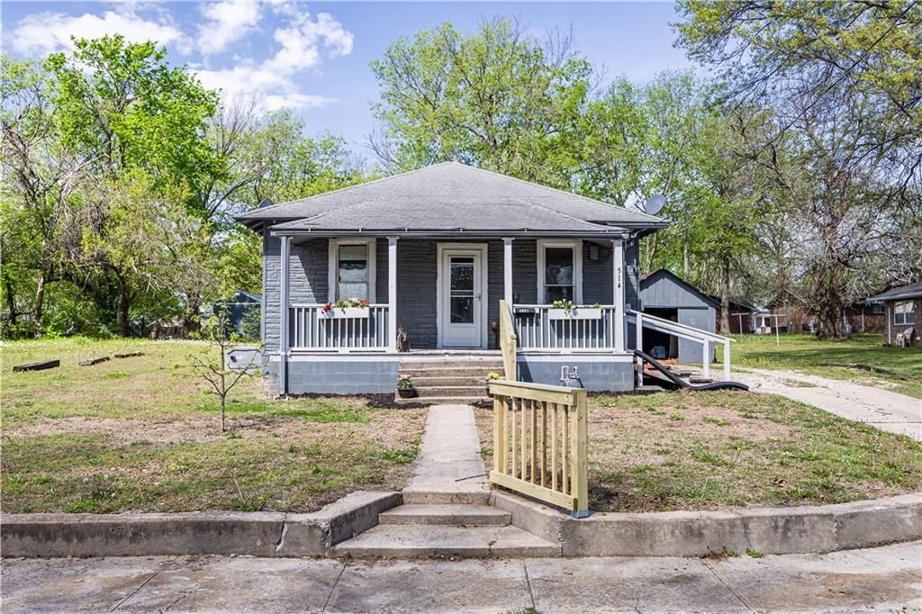 514 S 4th N/A, Neodesha, KS