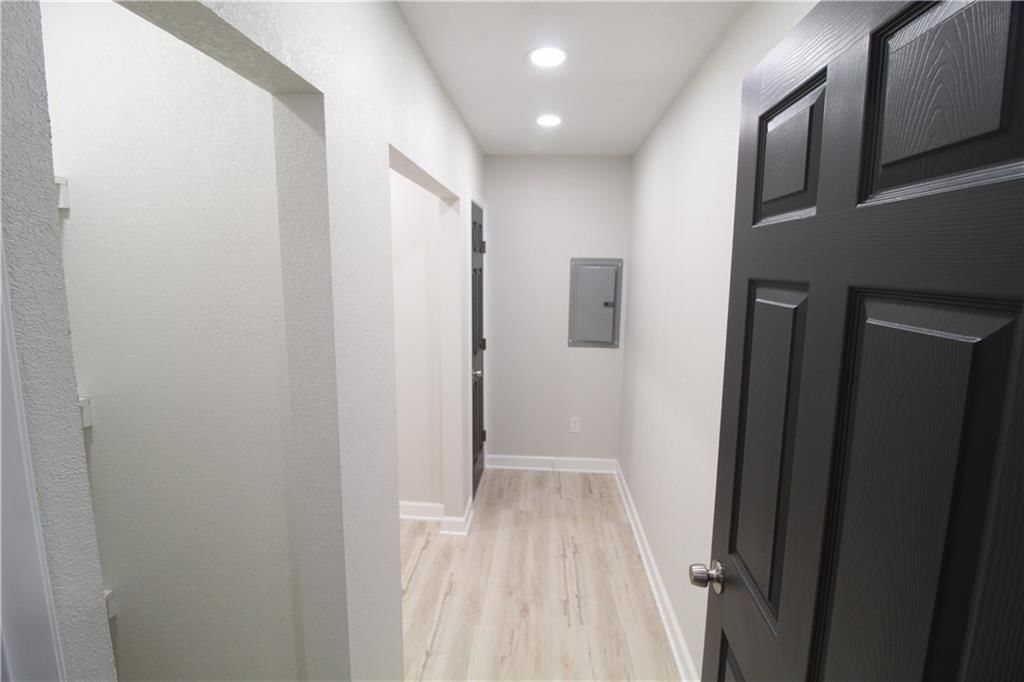 1017 S Brockway Street — photo 11
