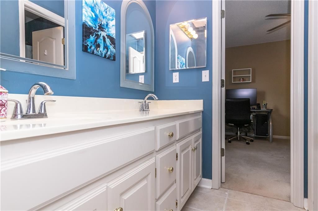 11910 W 131 Terrace — photo 31