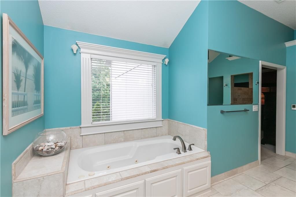 11910 W 131 Terrace — photo 51