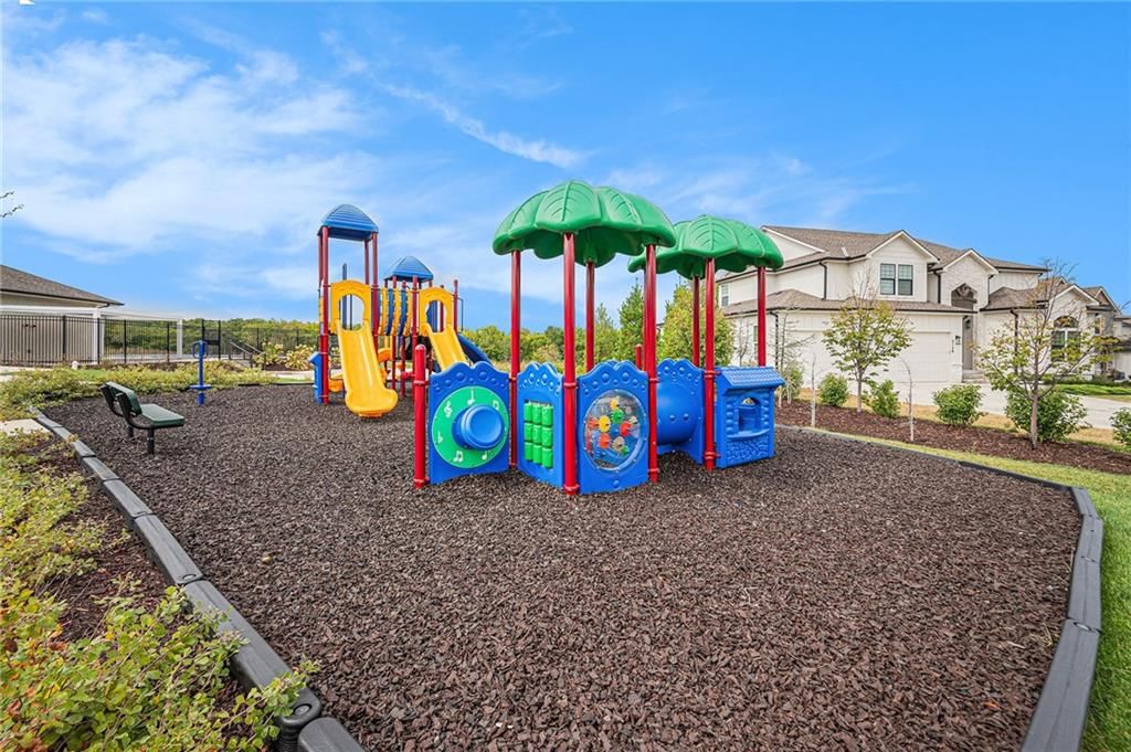 3141 SW Summit View Trail — photo 46