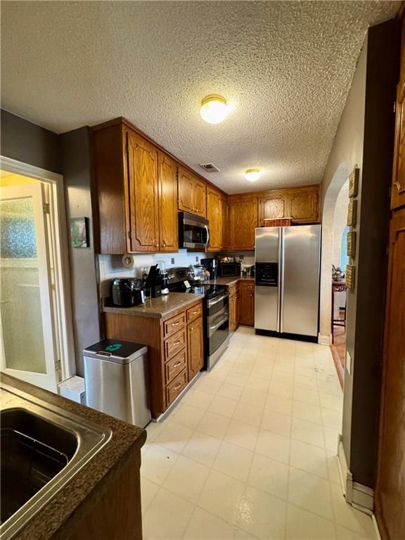 6043 Alhambra Street — photo 16