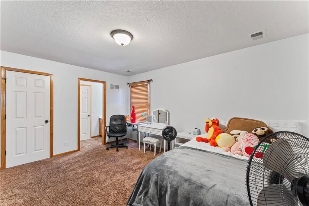 8110 NE 72nd Terrace — photo 30