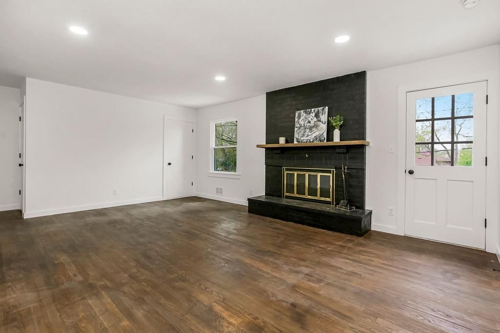707 NW 10th Street — photo 5