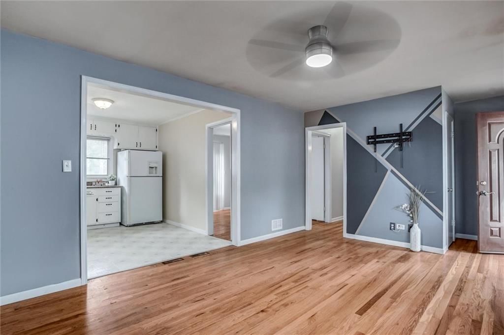 6115 W 54th Street — photo 3