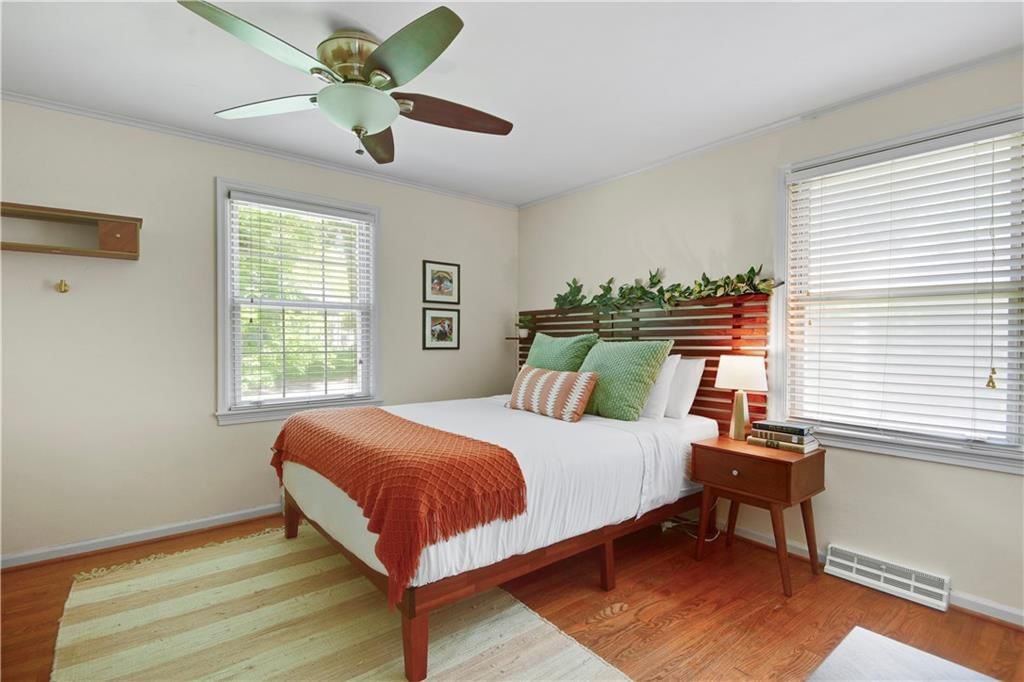 2519 W 78th Street — photo 17