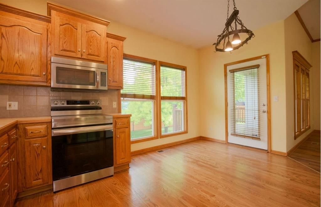 1006 W Howard Place — photo 13