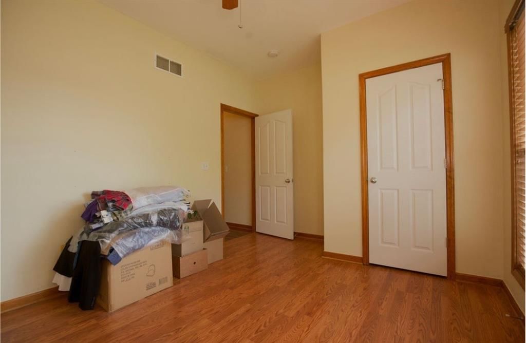 1006 W Howard Place — photo 21