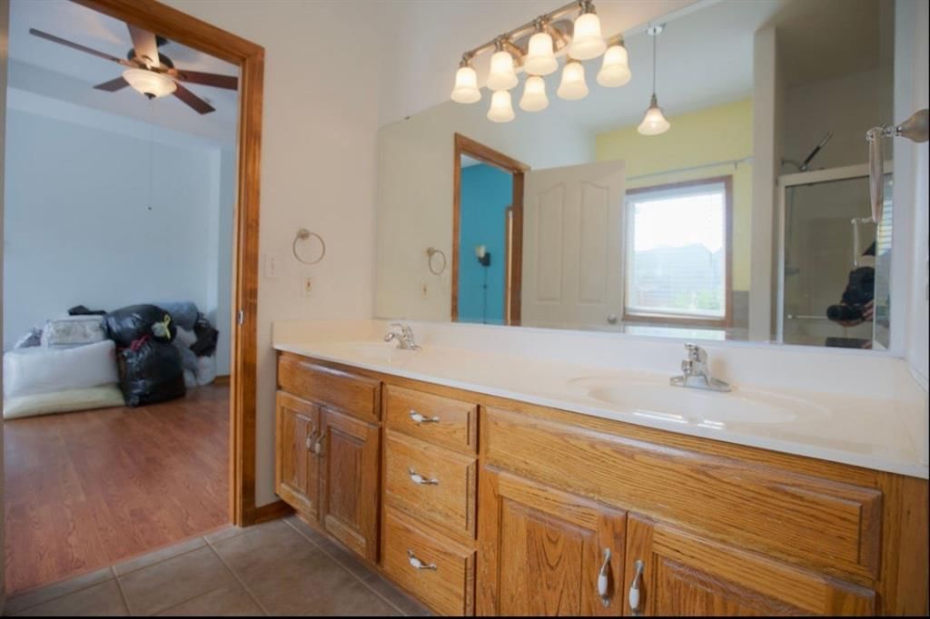 1006 W Howard Place — photo 24