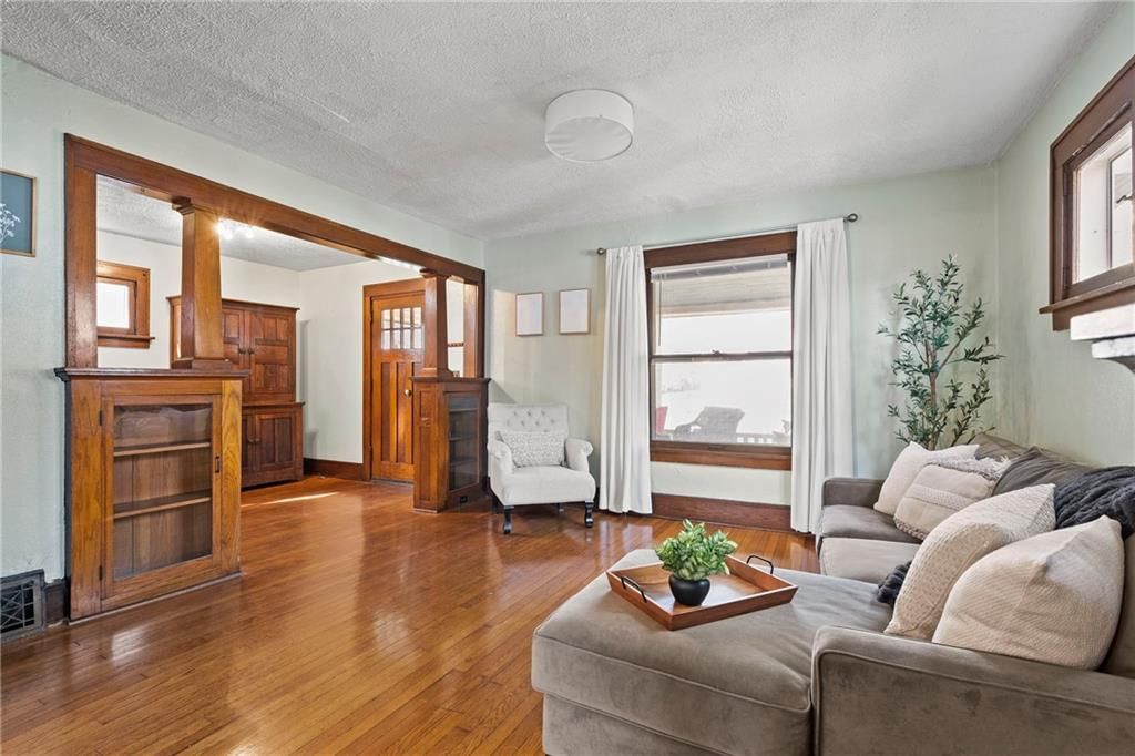 1324 Connecticut Street — photo 6