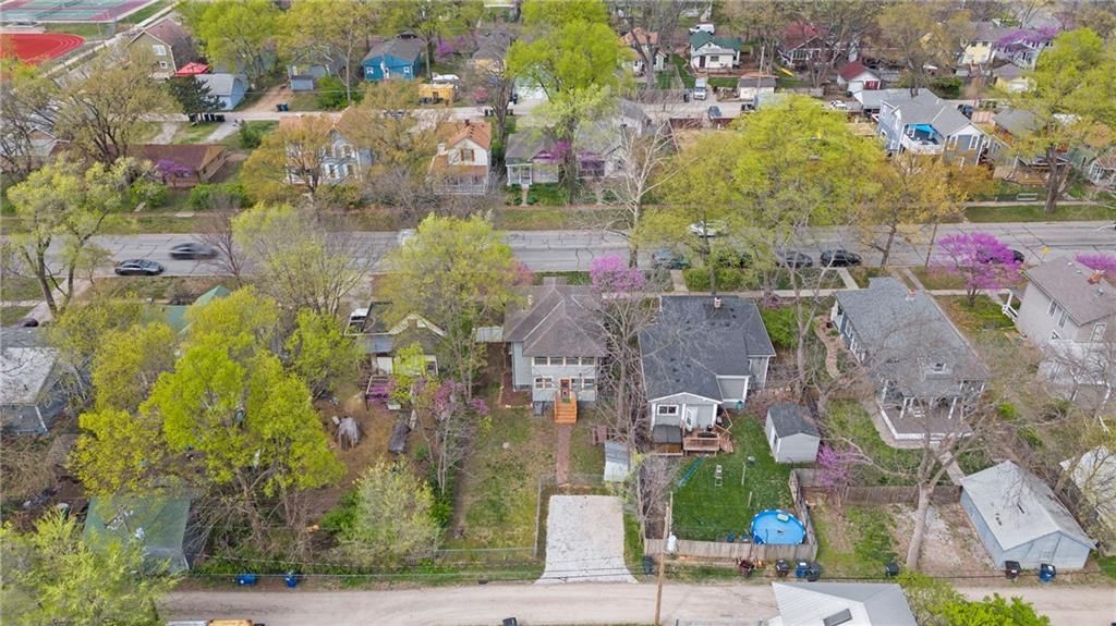 1324 Connecticut Street — photo 25