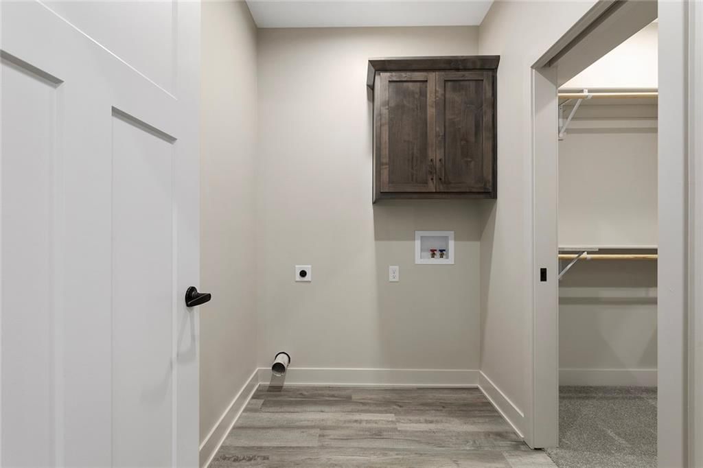 807 W Pleasant Street — photo 13