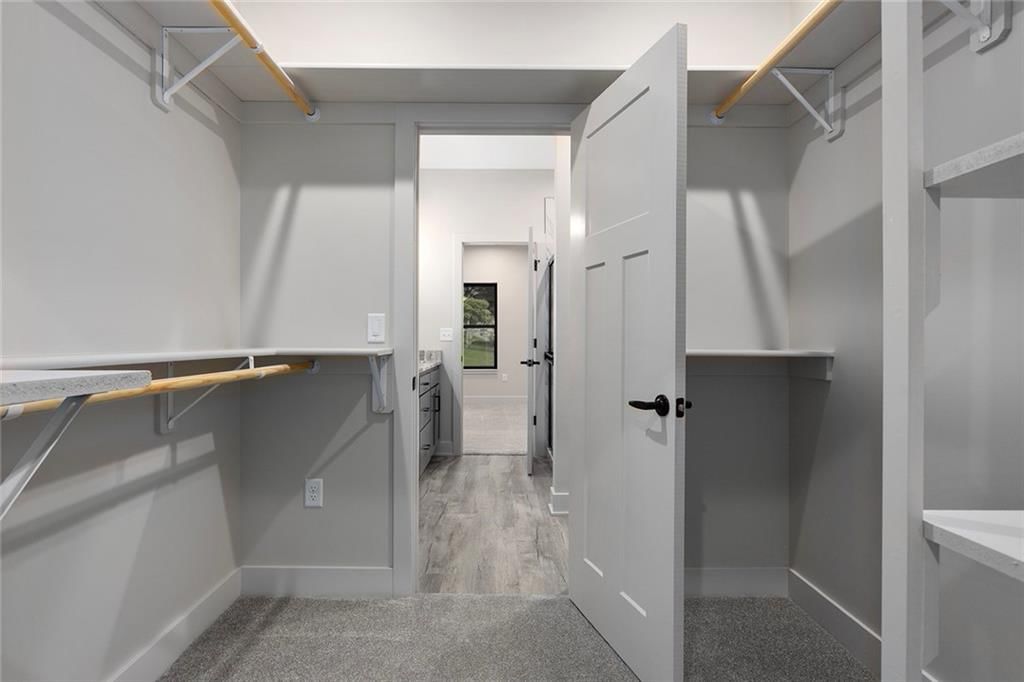 807 W Pleasant Street — photo 14