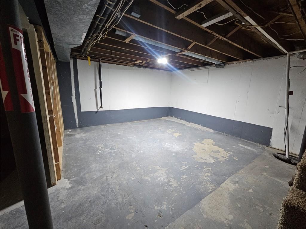 9215 Stark Avenue — photo 16