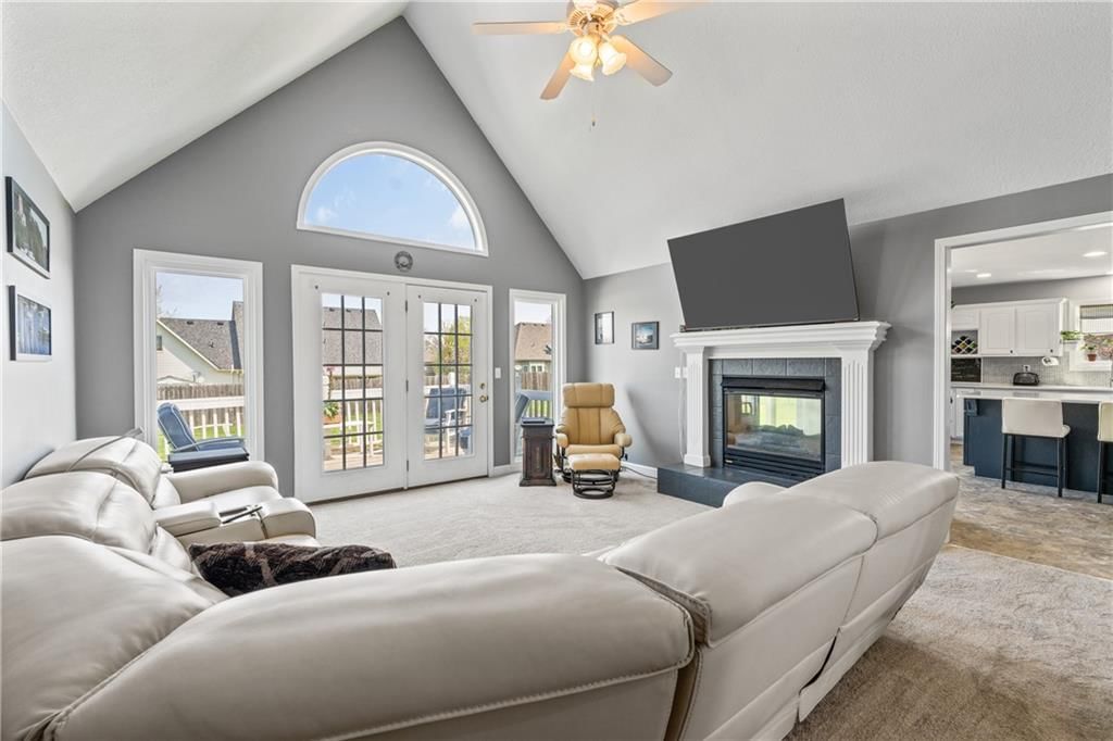 2614 Duncan Street — photo 11