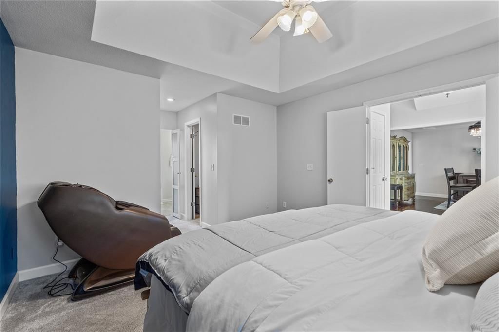2614 Duncan Street — photo 17