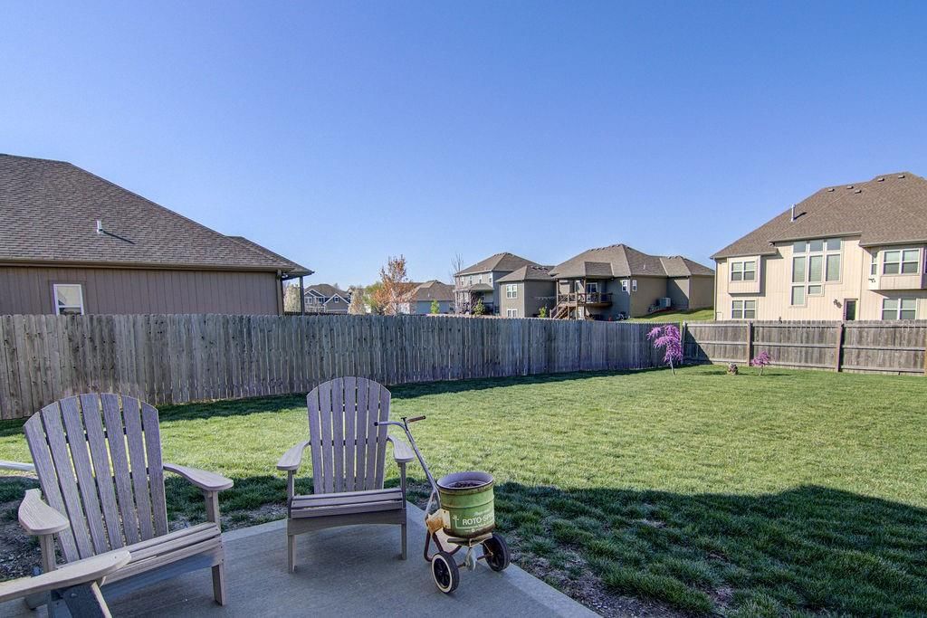 9404 N Genessee Street — photo 35