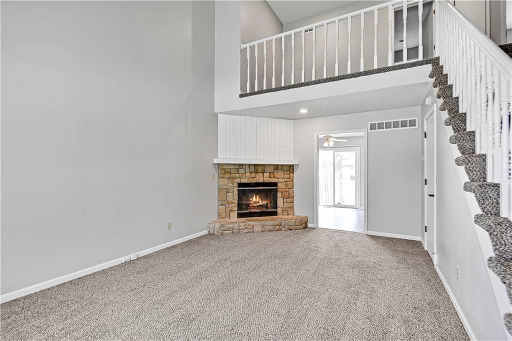 14924-14926 Riggs Street — photo 6