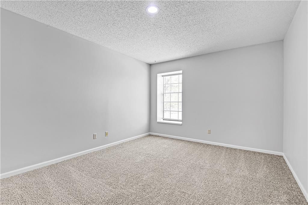14924-14926 Riggs Street — photo 13