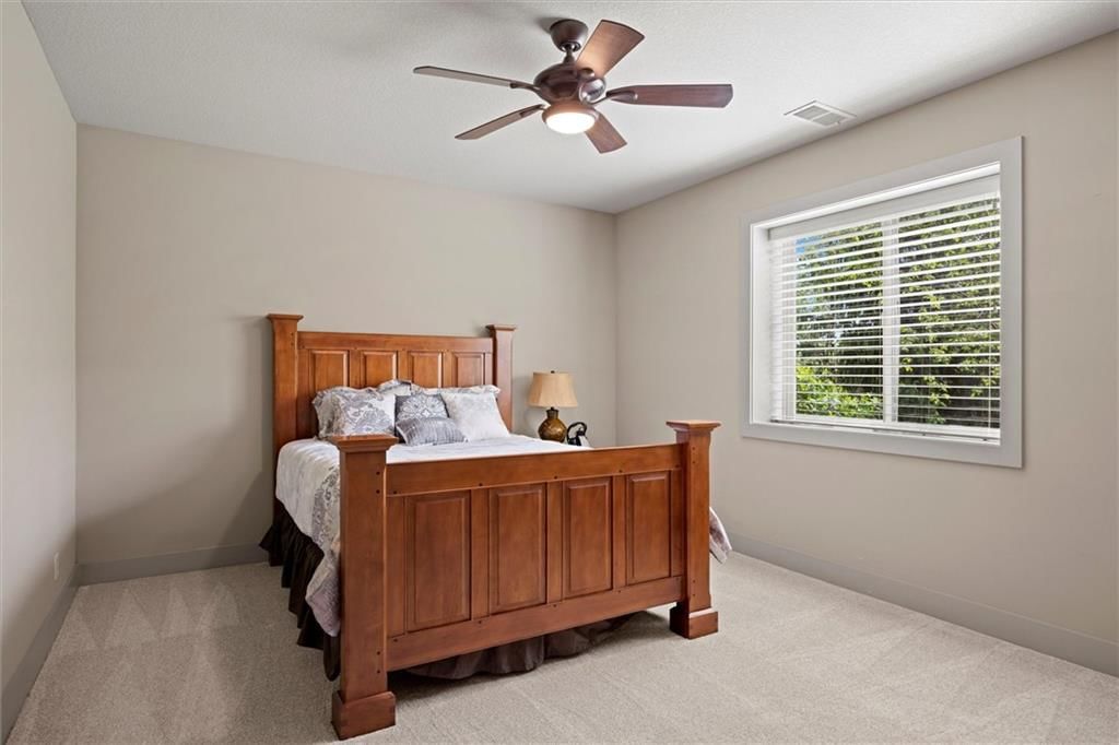 3314 W 137 Street — photo 34