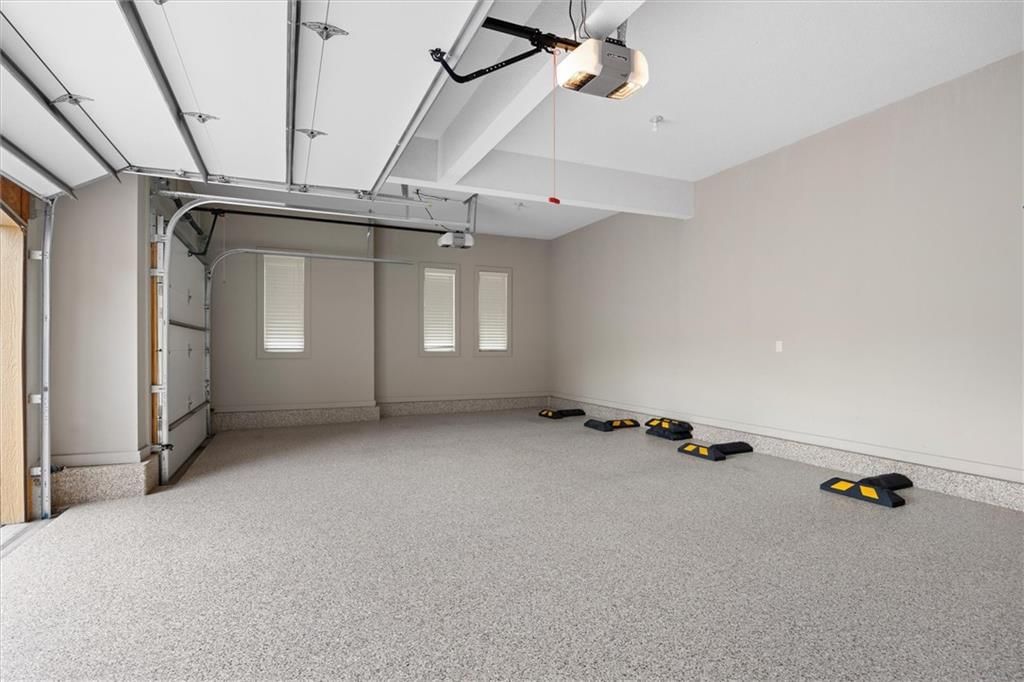 3314 W 137 Street — photo 41