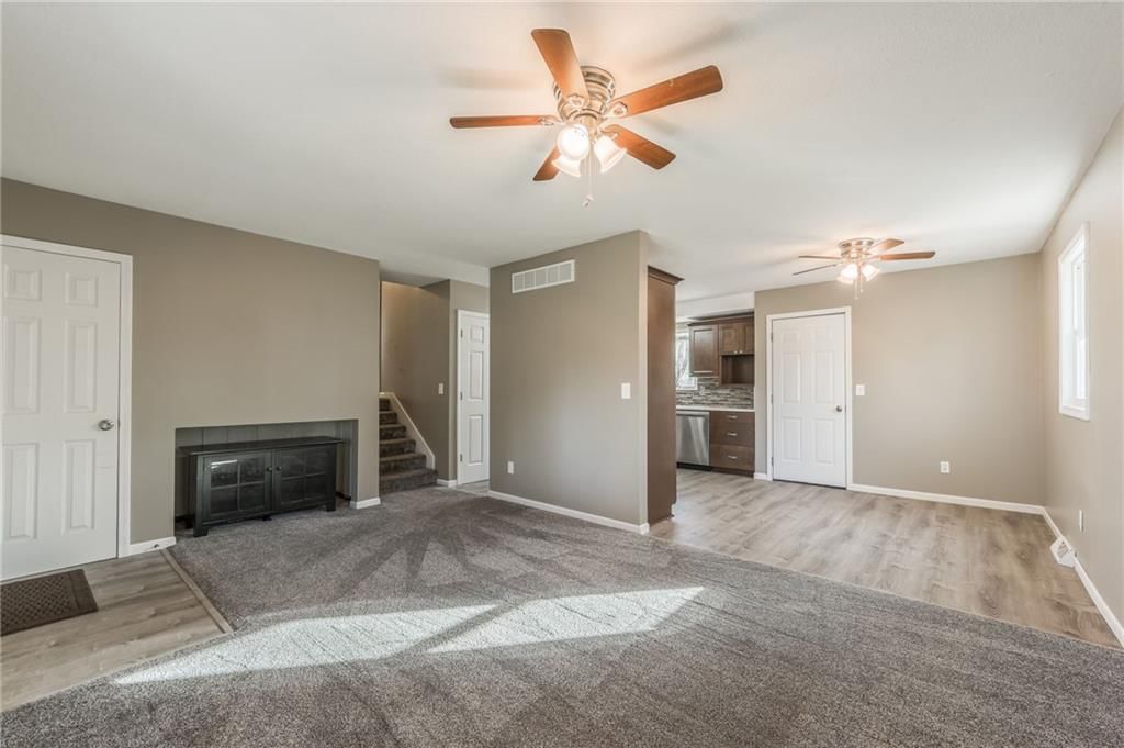 5513 NE 58th Street — photo 3