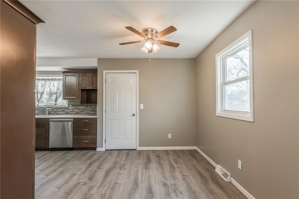 5513 NE 58th Street — photo 12