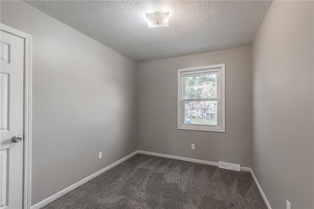 5513 NE 58th Street — photo 17