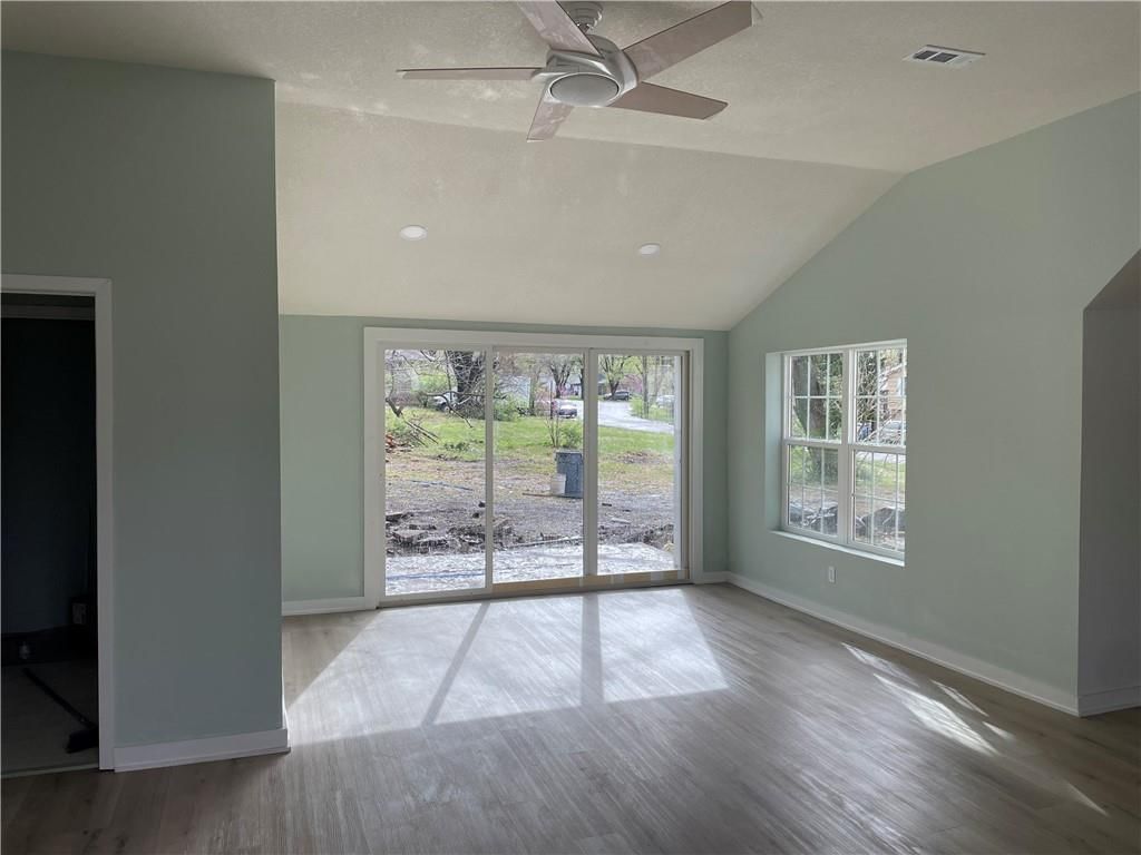 8149 Ditzler Avenue — photo 10