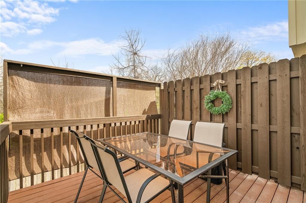 1303 Hidden Ridge Circle — photo 22