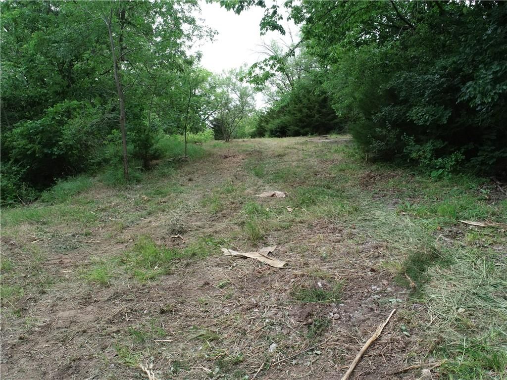 W 92 Highway — photo 18