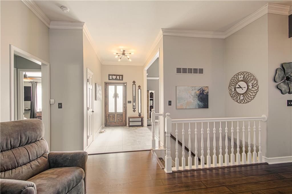 1004 NW Springdale Street — photo 10