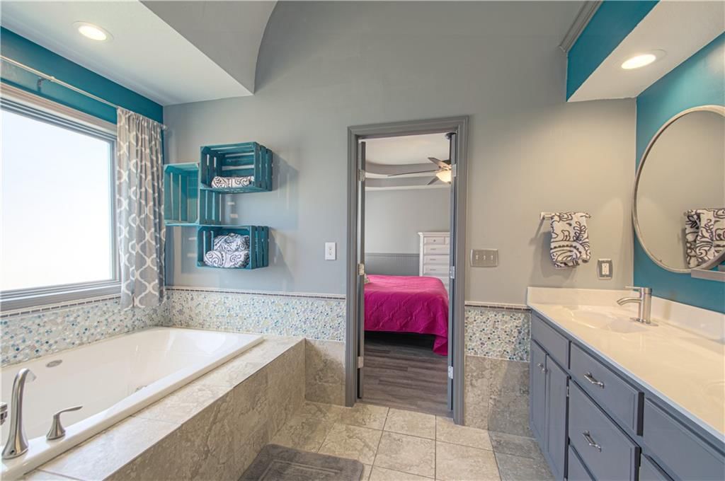 1004 NW Springdale Street — photo 19