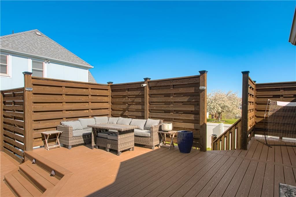 1004 NW Springdale Street — photo 40
