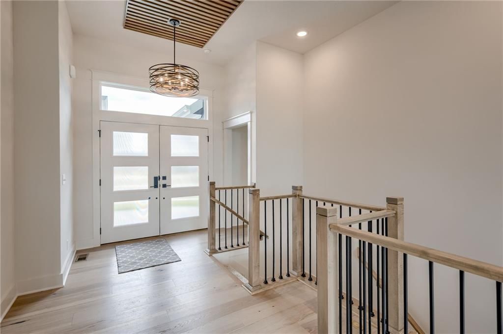 Photo 6 of 57 - 16423 Ingalls Street