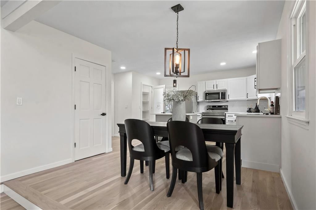 510 E 129th Terrace — photo 9