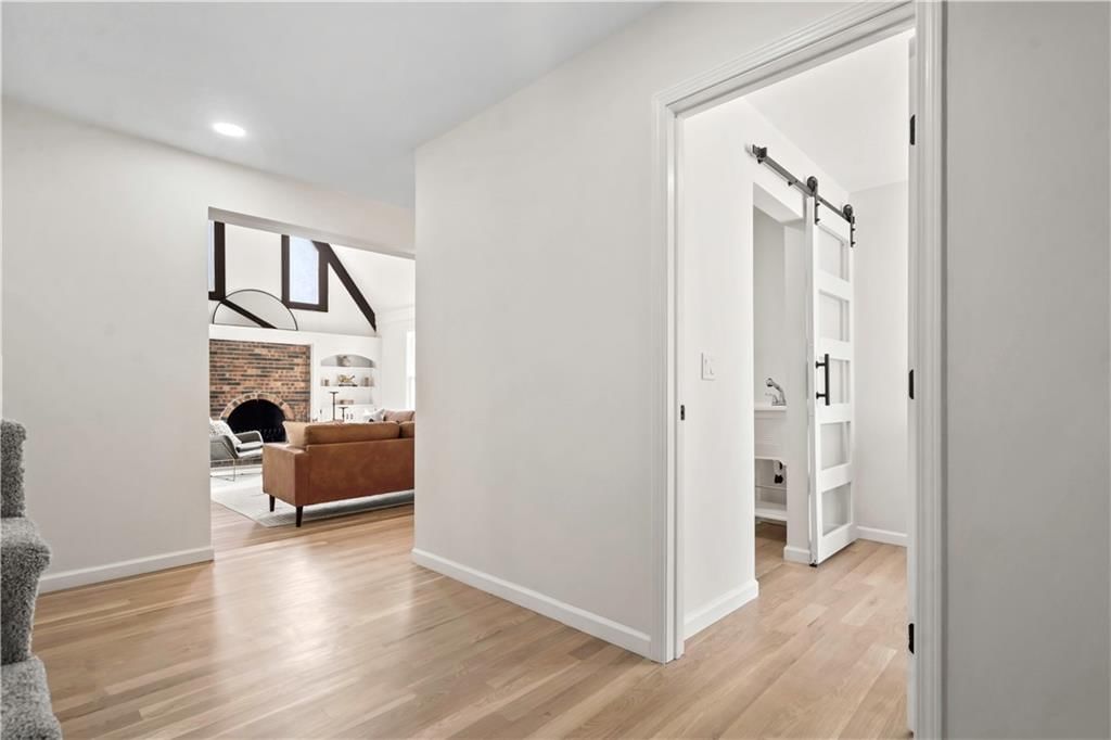 510 E 129th Terrace — photo 31