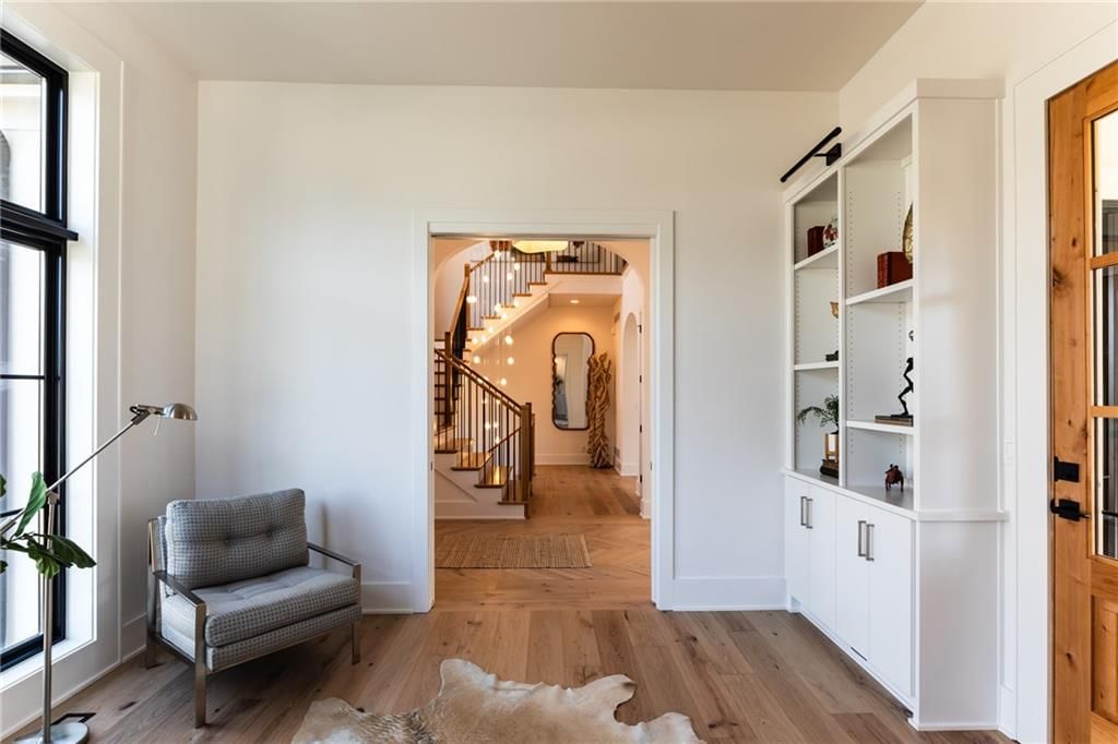 2815 W 82nd Street — photo 13