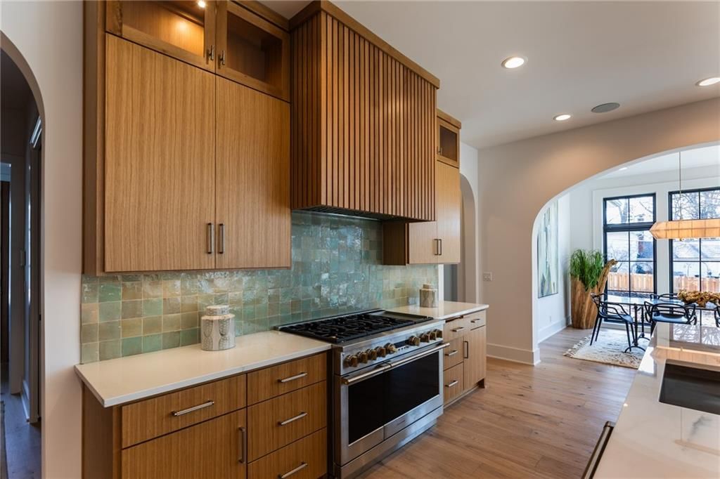 2815 W 82nd Street — photo 18