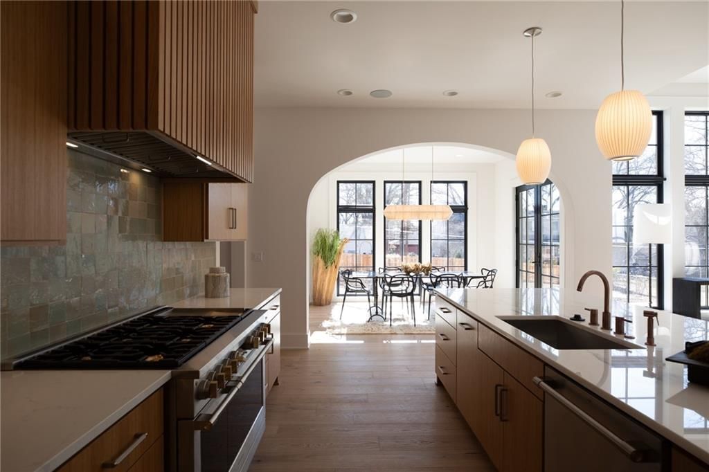 2815 W 82nd Street — photo 19