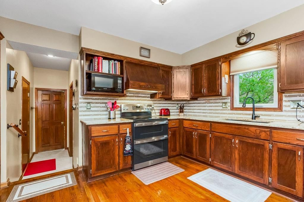 6721 Vahalla Drive — photo 10