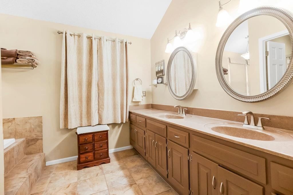 6721 Vahalla Drive — photo 18