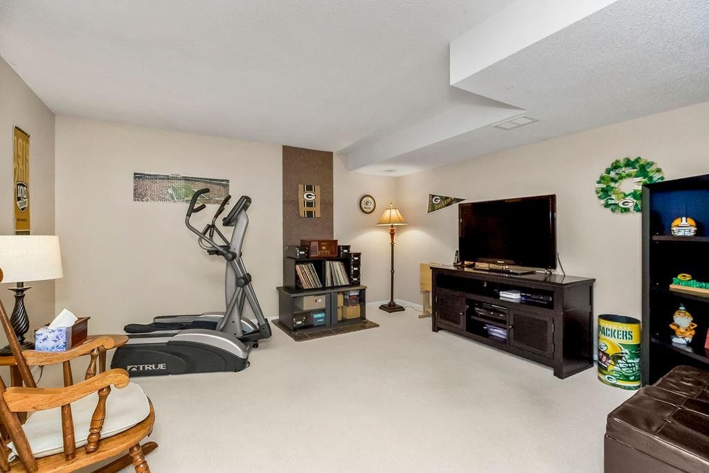6721 Vahalla Drive — photo 26