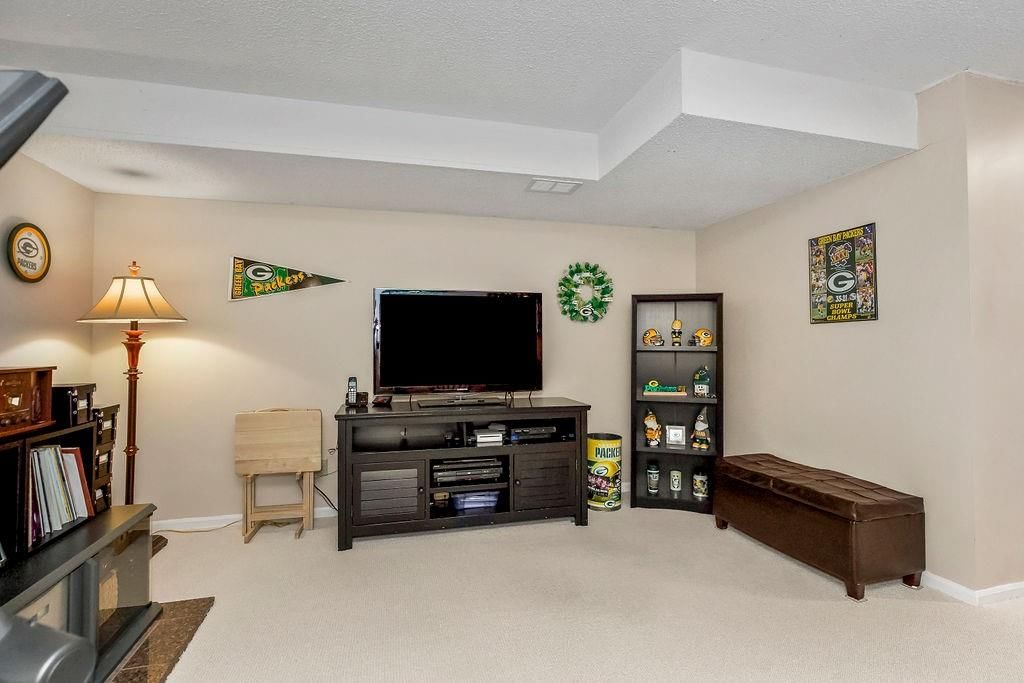 6721 Vahalla Drive — photo 27